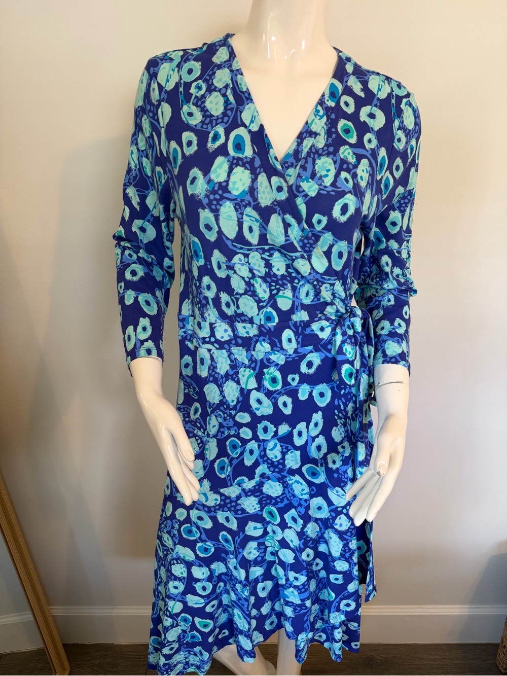 Lilly Pulitzer Rosaline Wrap dress Royal Blue Size large - Picture 2 of 7